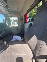 2019 Volvo VNR64T300