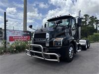 2022 Mack AN64T