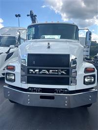 2025 Mack MD6 42R