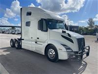 2021 Volvo VNL64T760