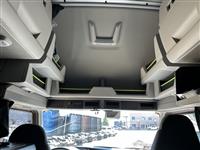 2026 Volvo VNL64T860