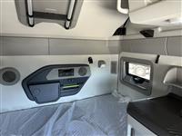 2026 Volvo VNL64T860