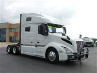 2021 Volvo VNL64T760