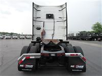 2021 Volvo VNL64T760