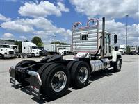 2019 Mack PI64T