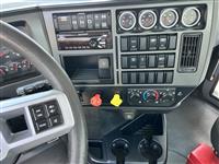 2021 Mack AN64T