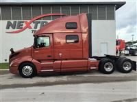 2021 Volvo VNL64T860