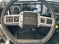 2025 Mack PI64T