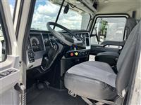 2022 Mack AN64T