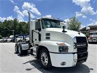 2022 Mack AN64T