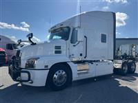 2020 Mack AN64T