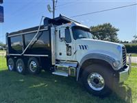 2018 Mack GU713