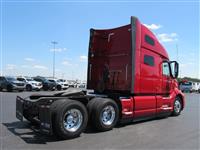 2021 Volvo VNL64T760