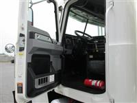 2023 Mack PI64T