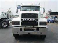 2022 Mack PI64T