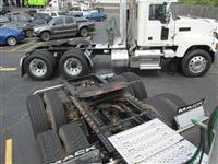 2022 Mack PI64T
