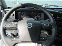 2021 Volvo VNR64T640