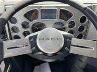 2018 Mack CXU613