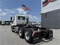 2022 Mack AN64T