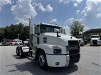 2022 Mack AN64T