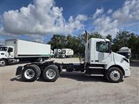 2019 Volvo VNR64T300