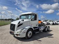 2019 Volvo VNR64T300