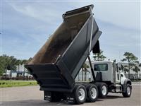 2020 Mack GR64F