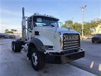 2025 Mack GR64BX