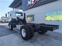 2025 Isuzu FTR-MT1G1