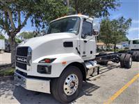 2025 Mack MD7 42R