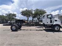 2025 Mack MD7 42R
