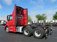 2020 Volvo VNR64T300