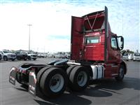 2020 Volvo VNR64T300