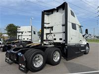 2026 Volvo VNL64T660