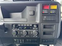 2026 Volvo VNL64T440
