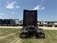 2026 Volvo NEW VNL860