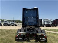 2026 Volvo NEW VNL860