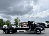 2017 Mack GU813