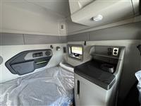 2026 Volvo VNL64T840