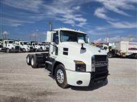 2020 Mack AN64T