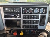 2020 Mack AN64T