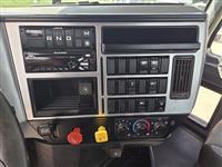 2020 Mack AN64T