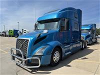2019 Volvo VNL64T860