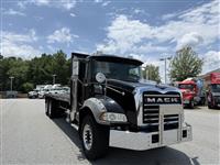 2017 Mack GU813