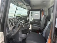 2017 Mack GU813