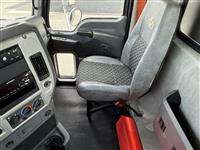 2017 Mack GU813