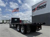 2017 Mack GU813