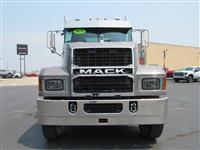 2023 Mack PI64T