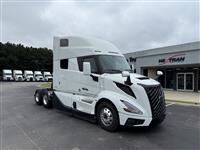 2025 Volvo VNL64T860