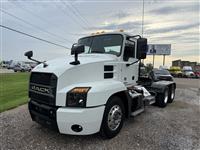 2020 Mack AN64T